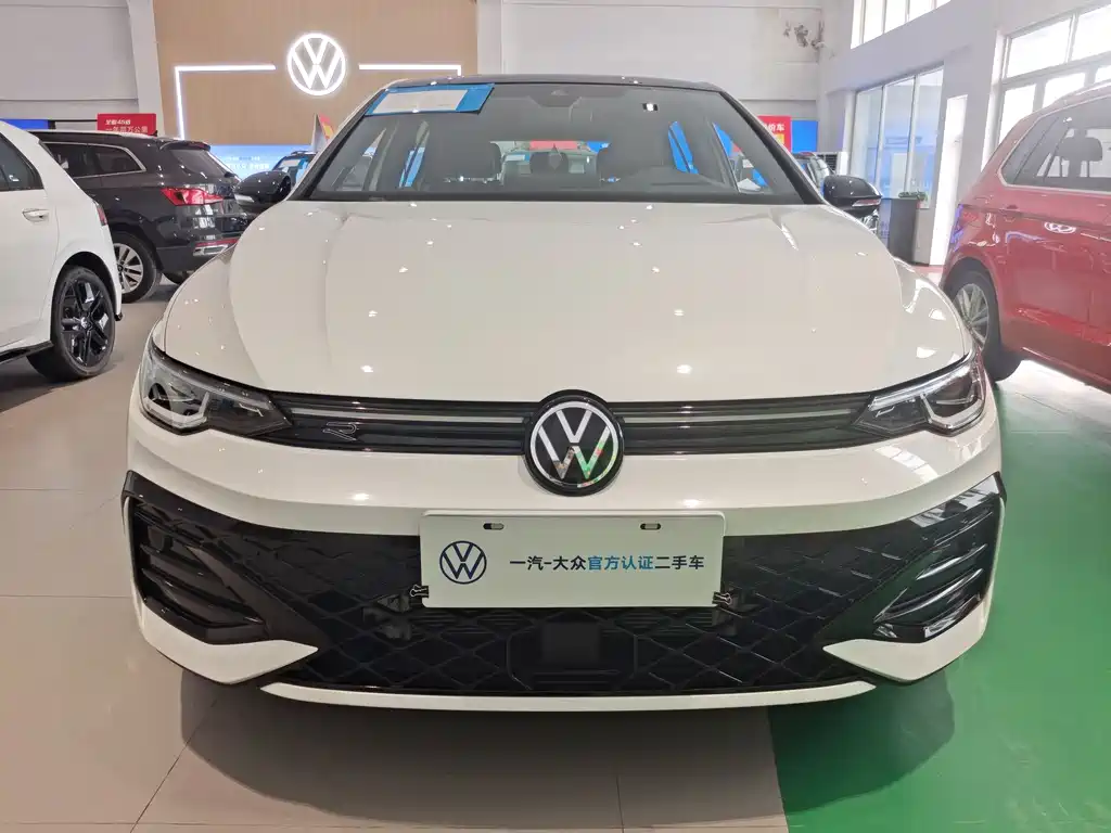 Golf 2025 300TSI R-Line купить на сайте DeffCars