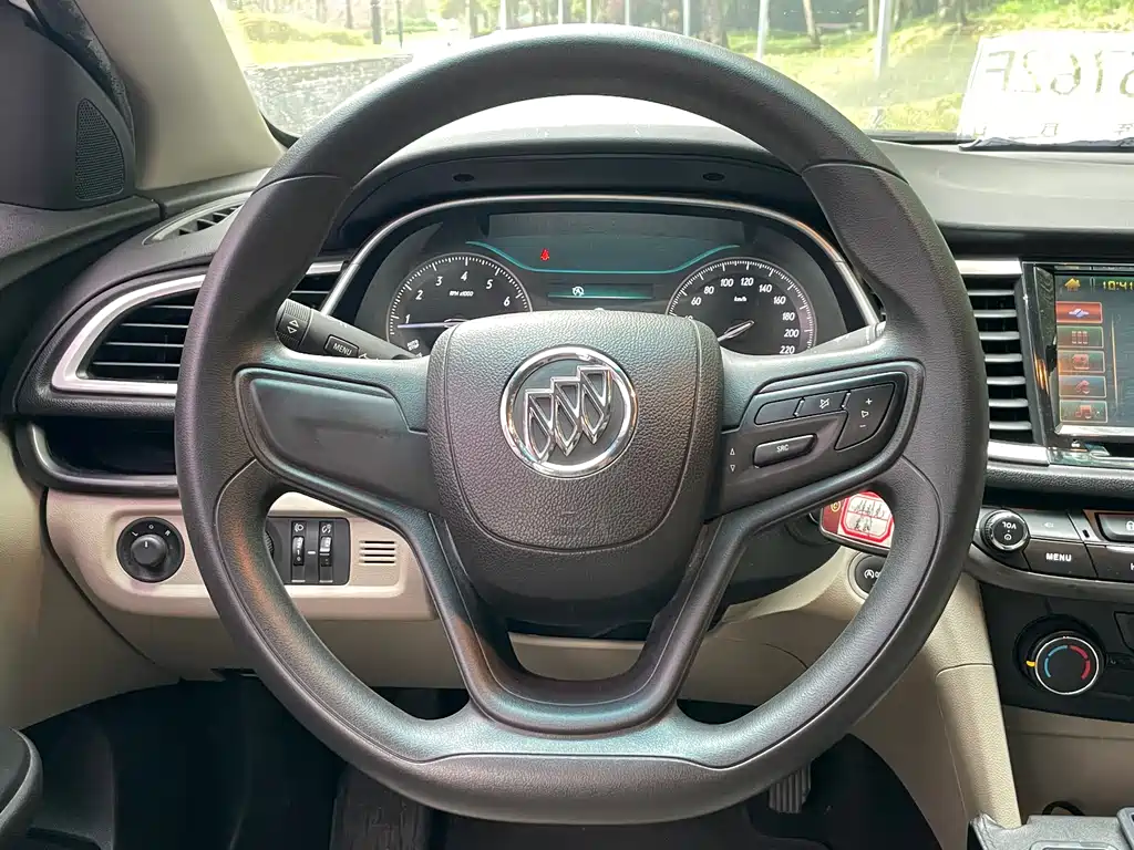 Yinglang 2016 15N automatic luxury model купить на сайте DeffCars