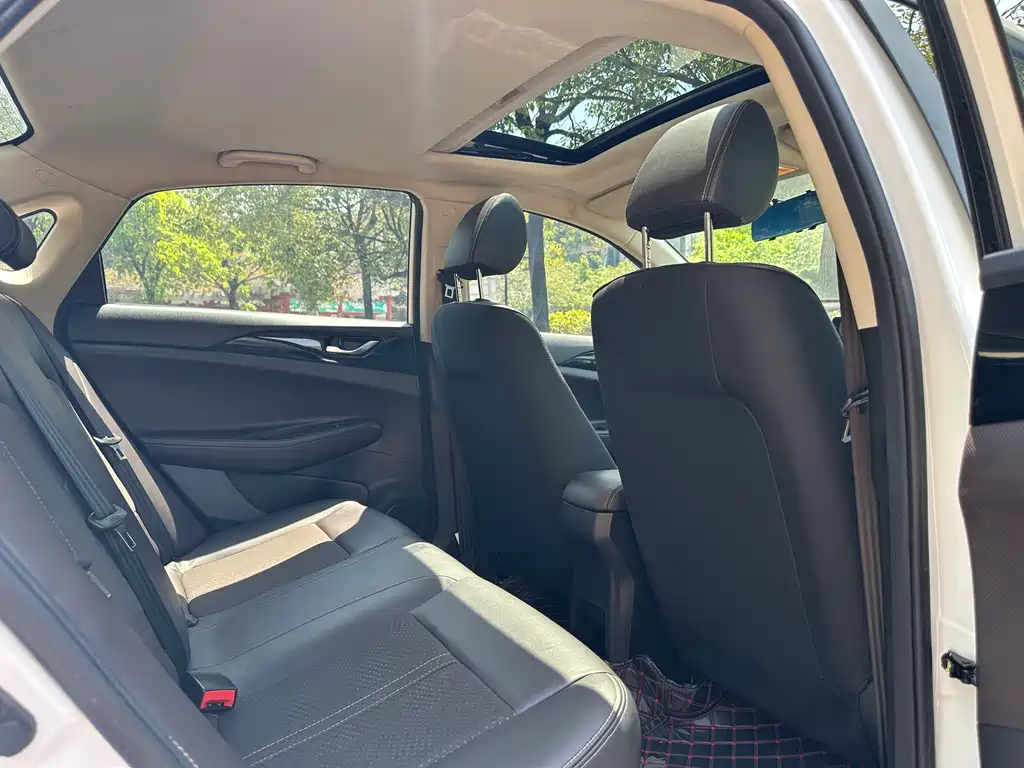 Eado DT 2021 1.6L automatic luxury model купить на сайте DeffCars