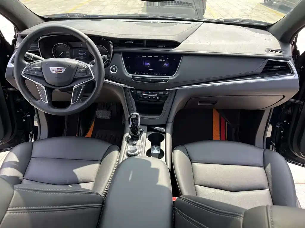 Cadillac XT5 2020 facelift 28T luxury model купить на сайте DeffCars