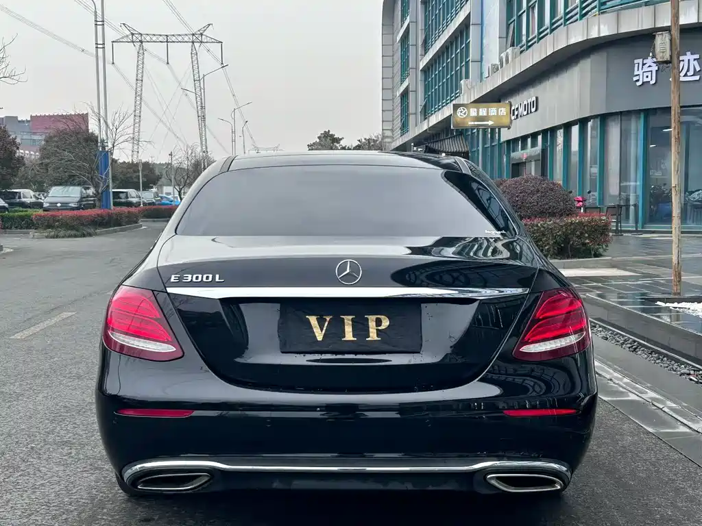 Mercedes-Benz E-Class 2020 Facelift E 300 L Special Edition купить на сайте DeffCars