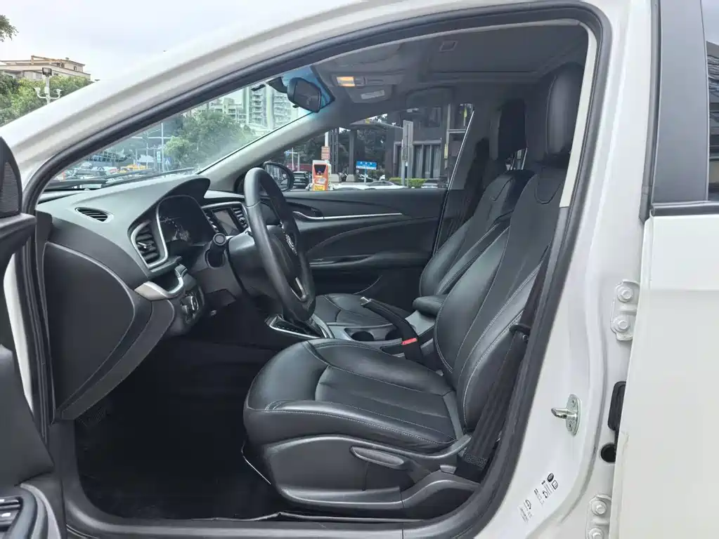 Yinglang 2021 facelift model 1.5L automatic aggressive model купить на сайте DeffCars