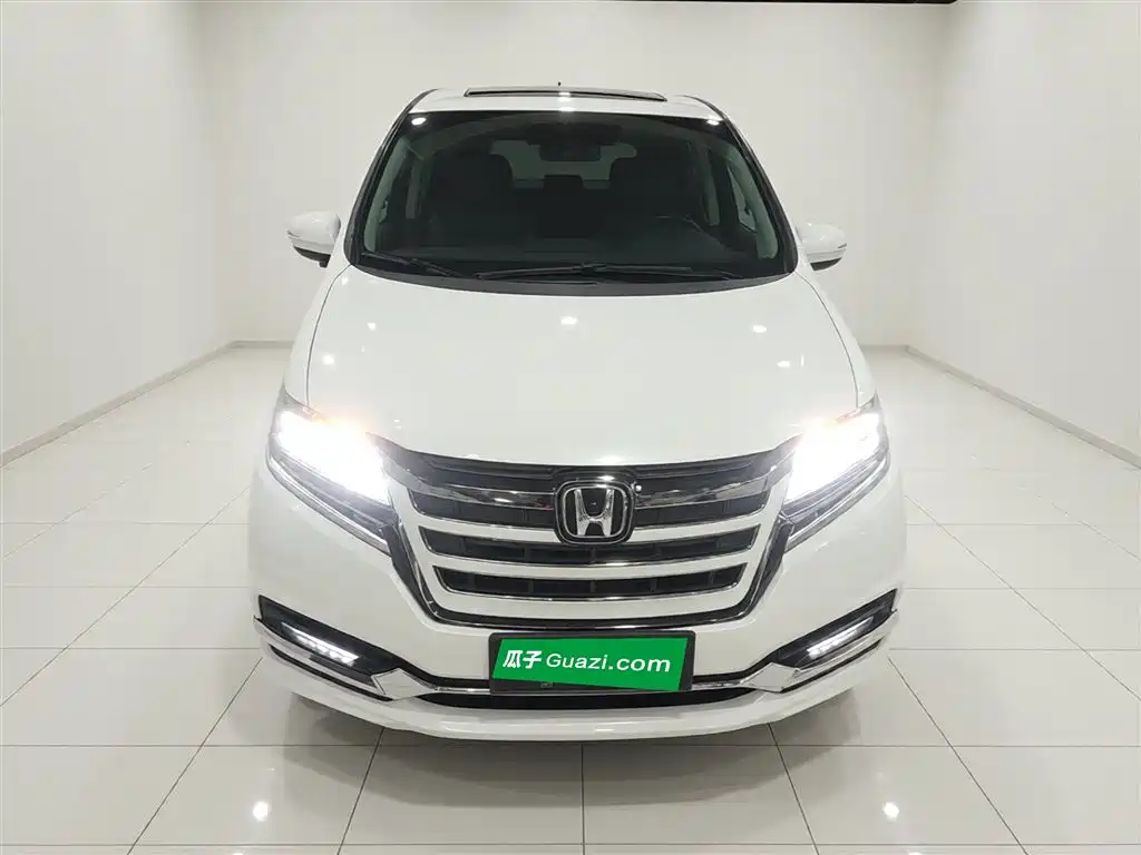 Alison 2019 2.0L Hybrid Deluxe Edition купить на сайте DeffCars