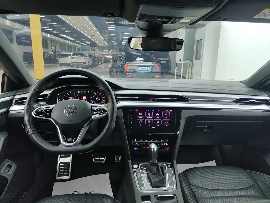 FAW-Volkswagen CC 2023 380TSI eye-catching version купить на сайте DeffCars