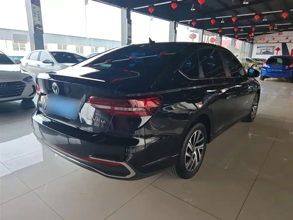 Lavida 2023 facelift 1.5L automatic 5 million version купить на сайте DeffCars