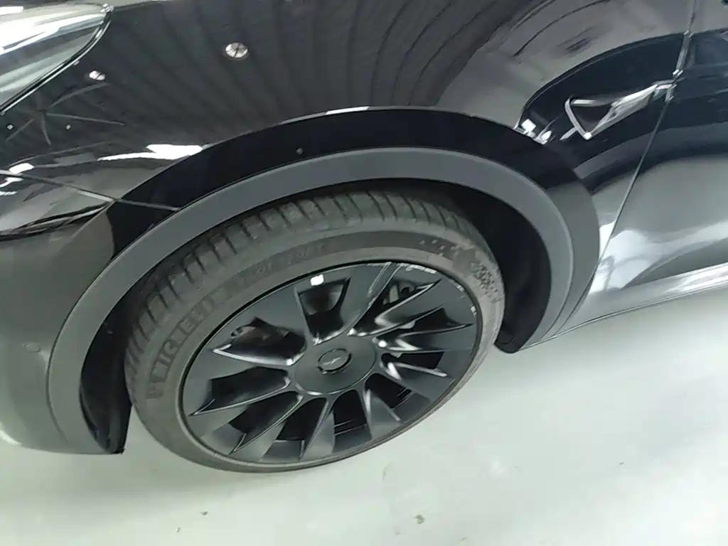 Model Y 2022 facelift rear-wheel drive version купить на сайте DeffCars
