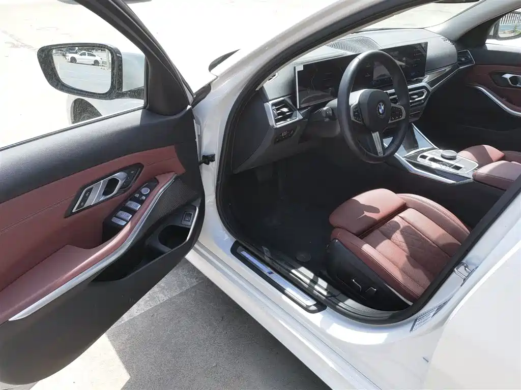 BMW 3 Series 2024 325Li M Sports Package купить на сайте DeffCars
