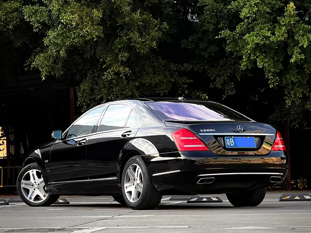 Mercedes-Benz S-Class 2010 S 600 L купить на сайте DeffCars