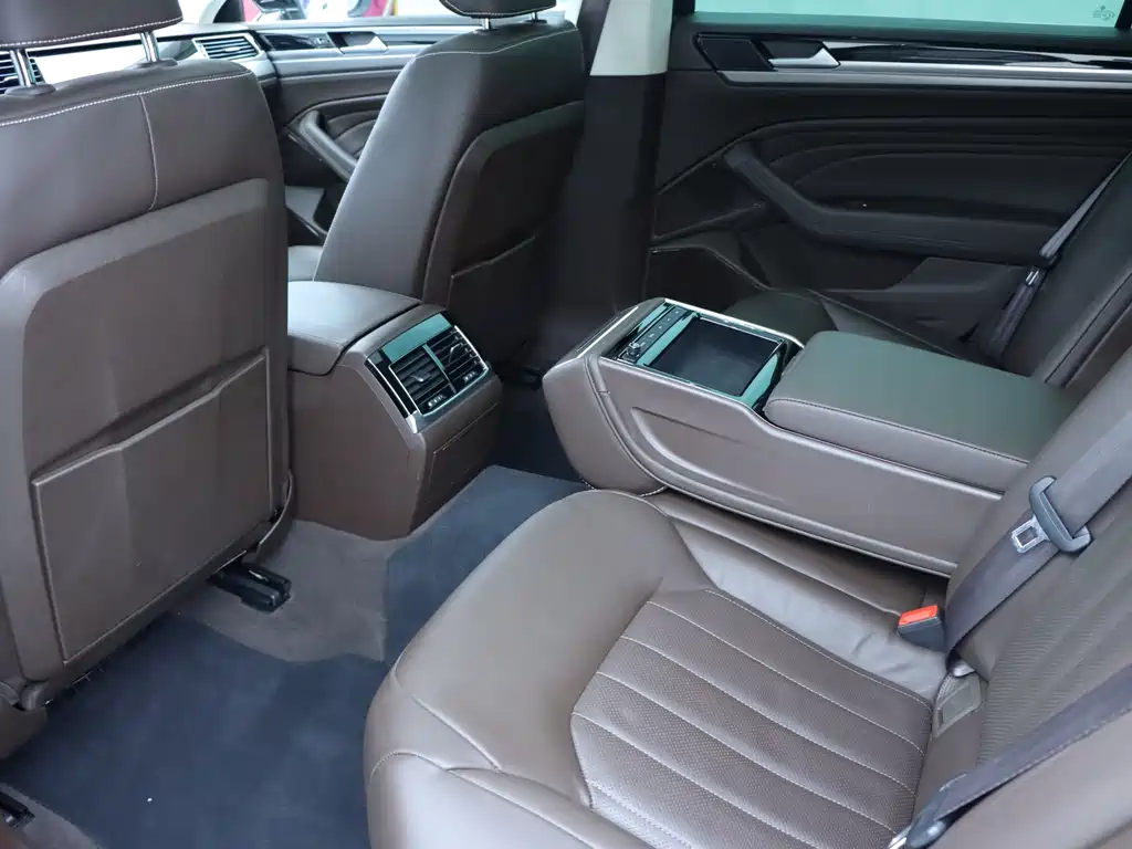 Huiang 2021 380TSI Deluxe Edition купить на сайте DeffCars