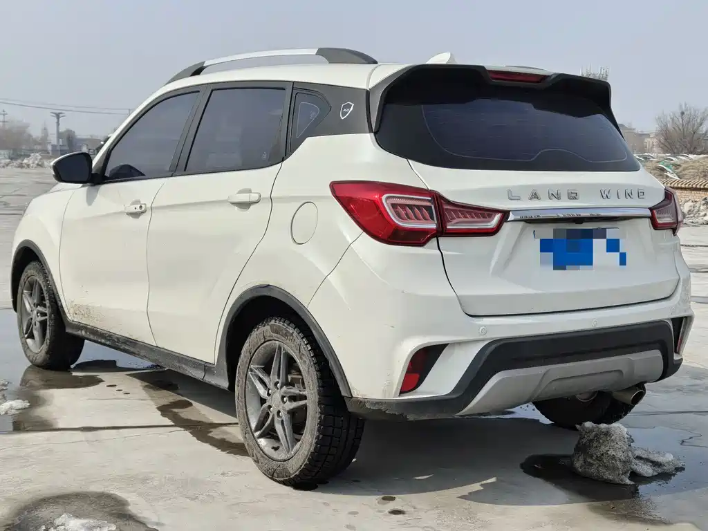 Landwind X2 2017 1.6L Manual Platinum Edition купить на сайте DeffCars