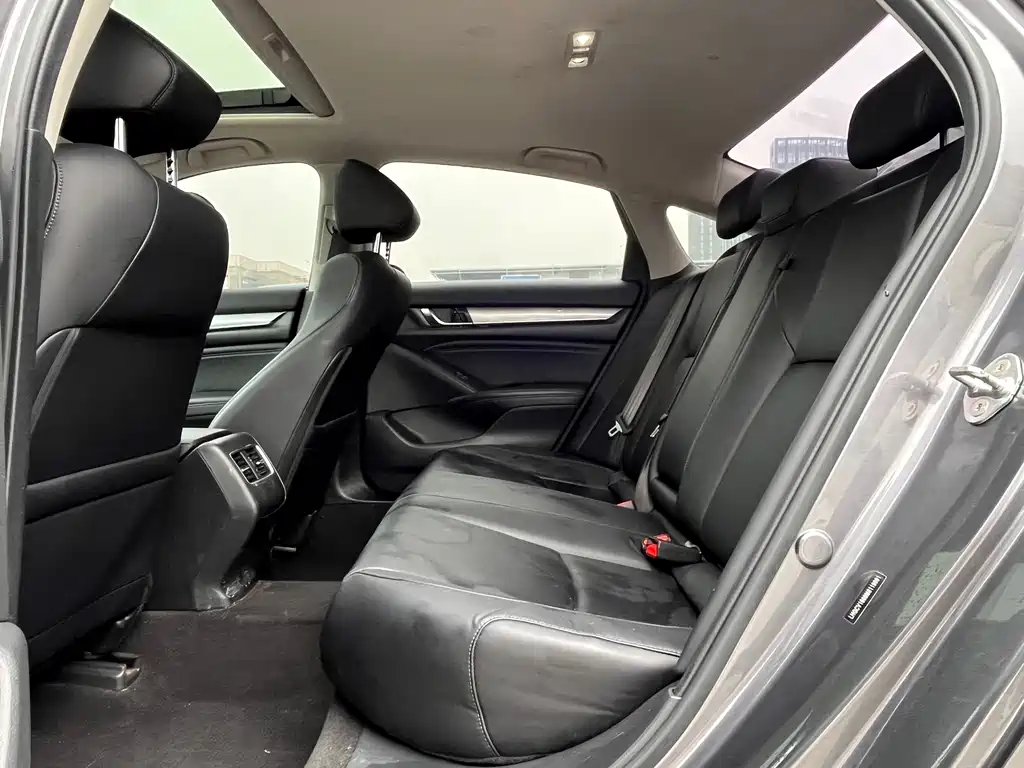 Accord 2018 260TURBO Deluxe Edition National V купить на сайте DeffCars