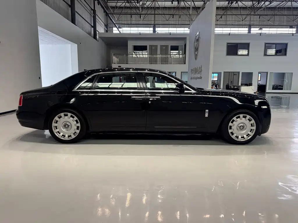 Ghost 2012 6.6T extended version купить на сайте DeffCars