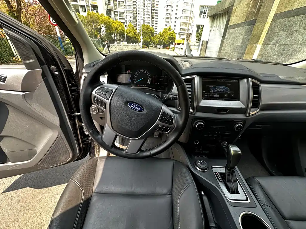 Everest 2016 2.0T gasoline automatic four-wheel drive flagship version купить на сайте DeffCars