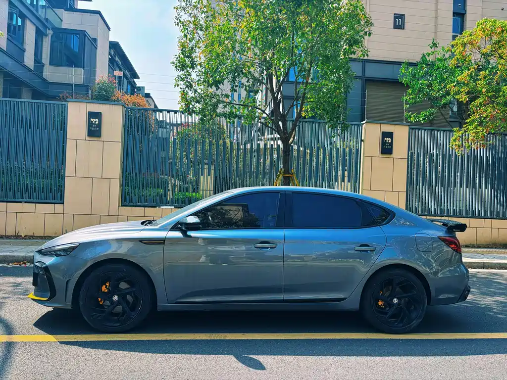 MG6 2021 Pro 1.5T Automatic Trophy Deluxe Edition купить на сайте DeffCars