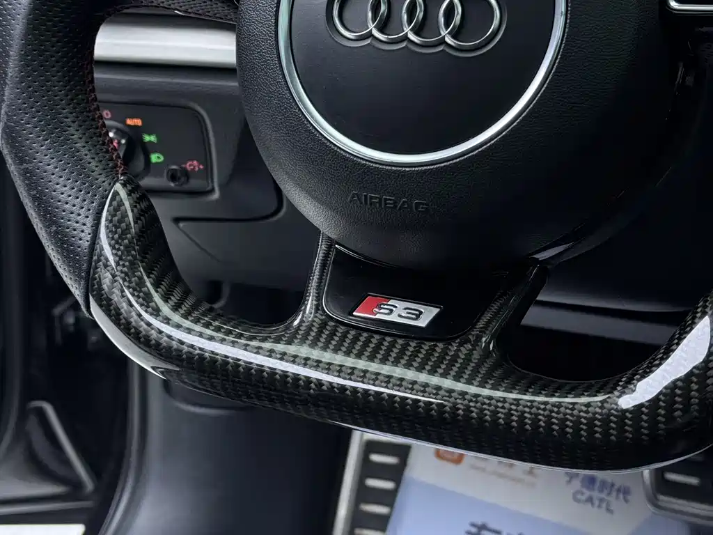 Audi S3 2015 S3 2.0T Limousine купить на сайте DeffCars