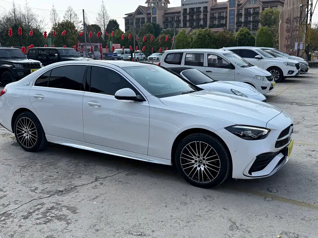 Mercedes-Benz C-Class 2023 facelift C 260 L sports version купить на сайте DeffCars