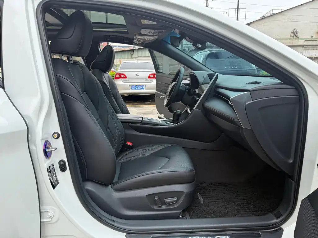 Asia Dragon 2023 Shuangqing 2.5L XLE Premium Edition купить на сайте DeffCars