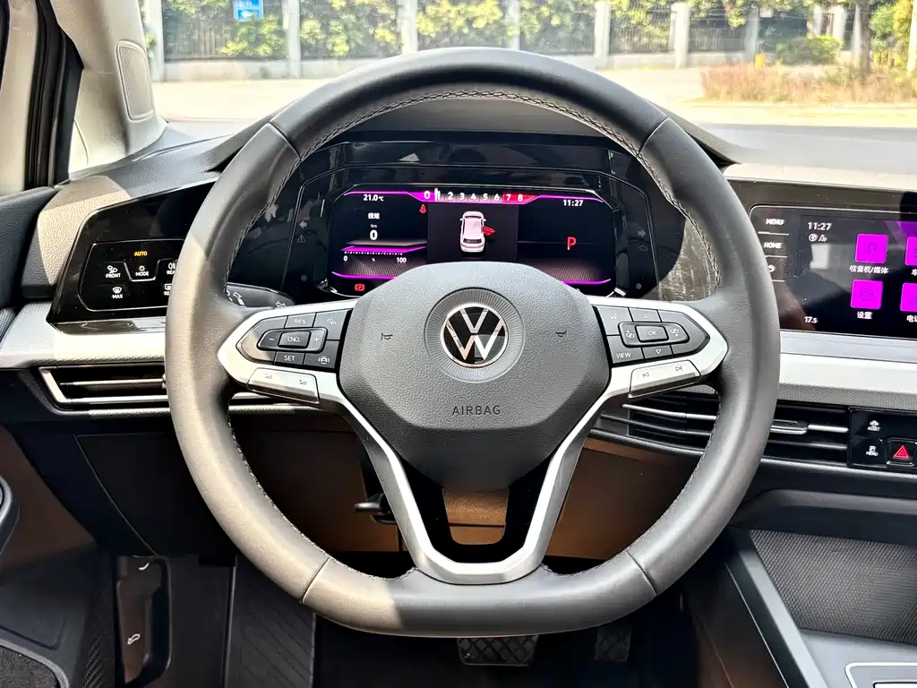 Golf 2023 280TSI DSG Pro купить на сайте DeffCars