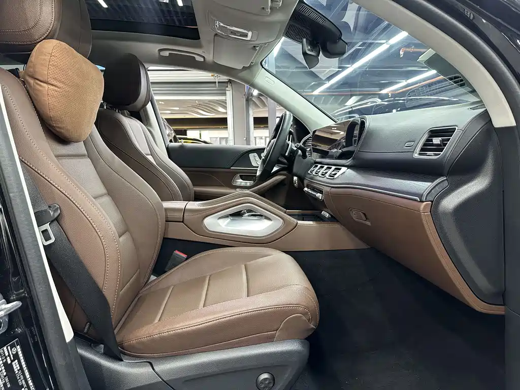 Mercedes gls 2024 450 4MATIC Fashion Edition купить на сайте DeffCars