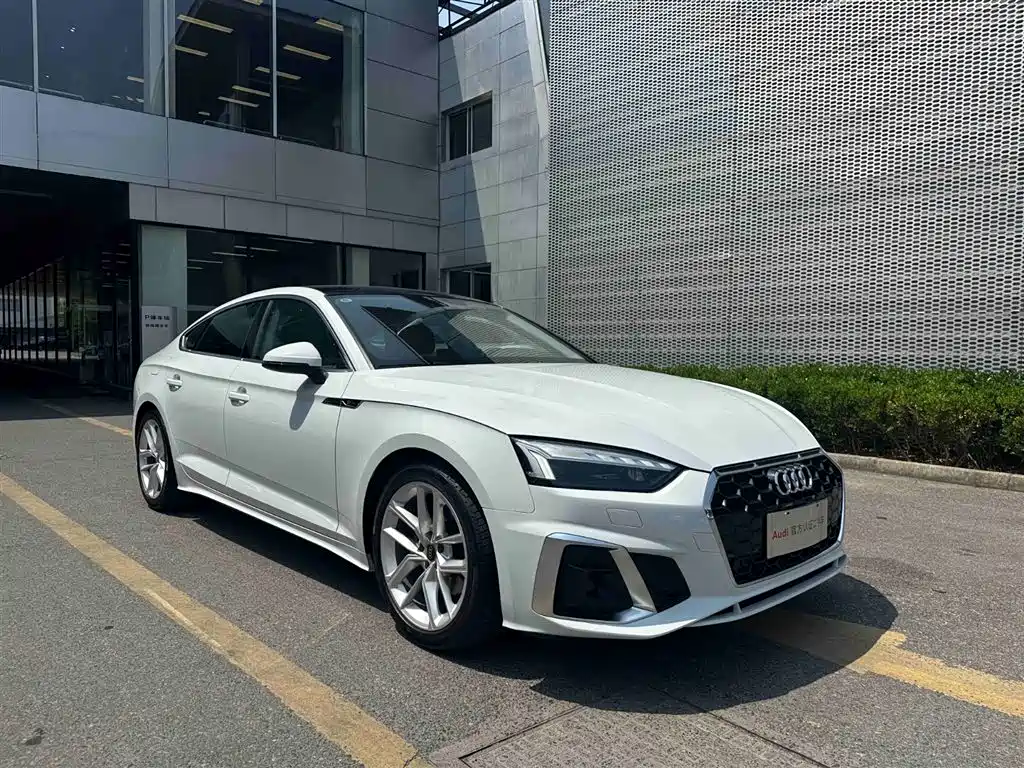 Audi A5 imported 2024 Sportback 40 TFSI fashionable and dynamic купить на сайте DeffCars