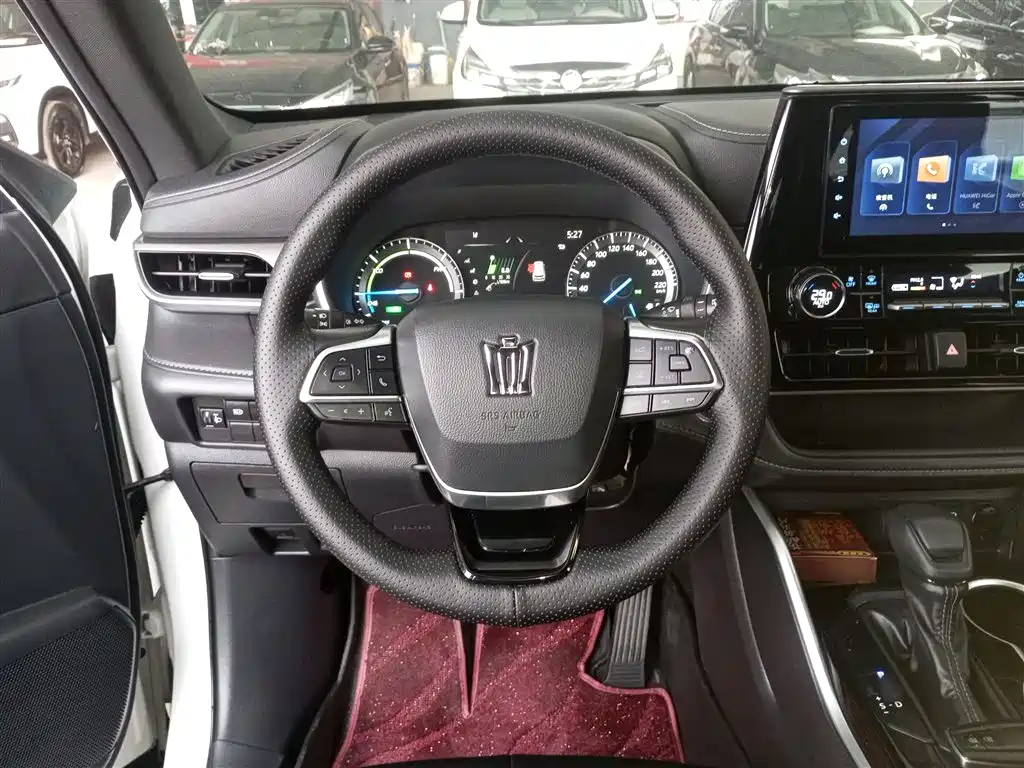 Crown Lufang 2021 2.5L HEV four-wheel drive elite version купить на сайте DeffCars