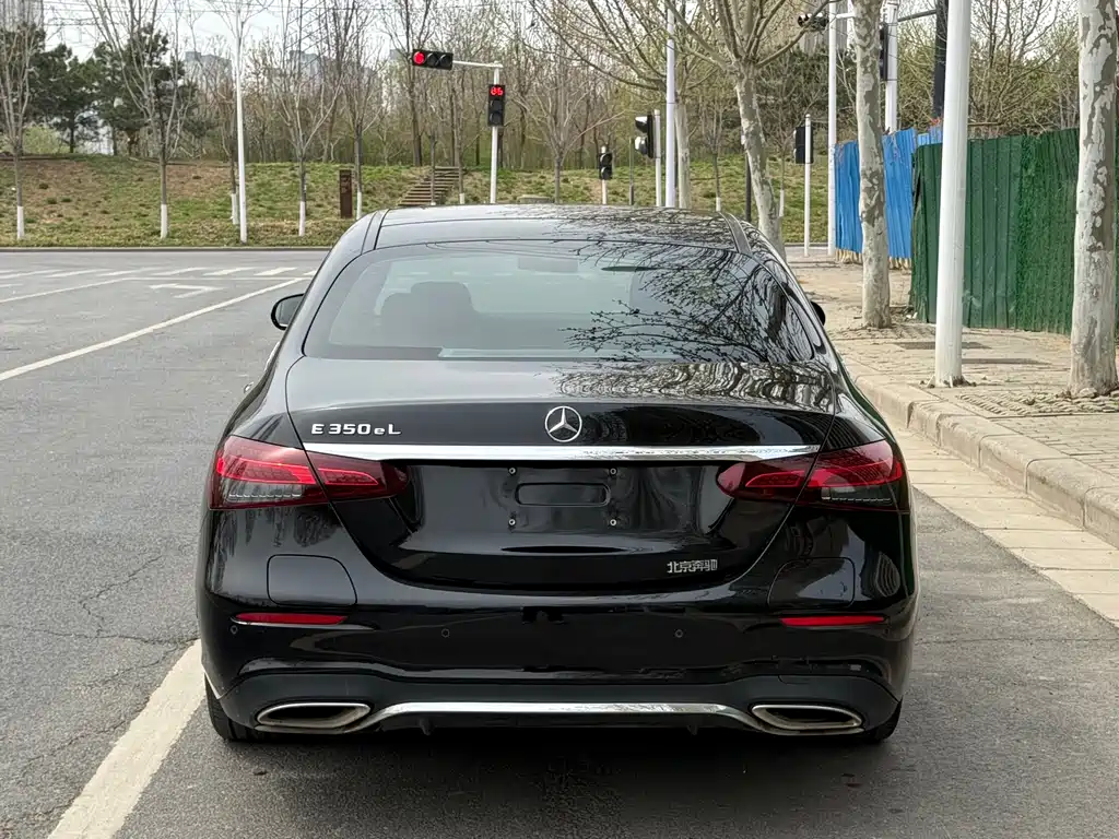 Mercedes-Benz E-Class New Energy 2022 E 350 e L plug-in hybrid sedan купить на сайте DeffCars