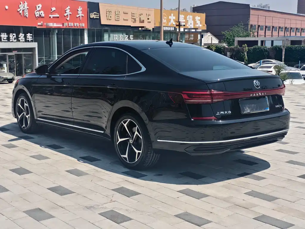 Passat 2025 Outstanding Model 330TSI Starry Sky Elite Edition купить на сайте DeffCars