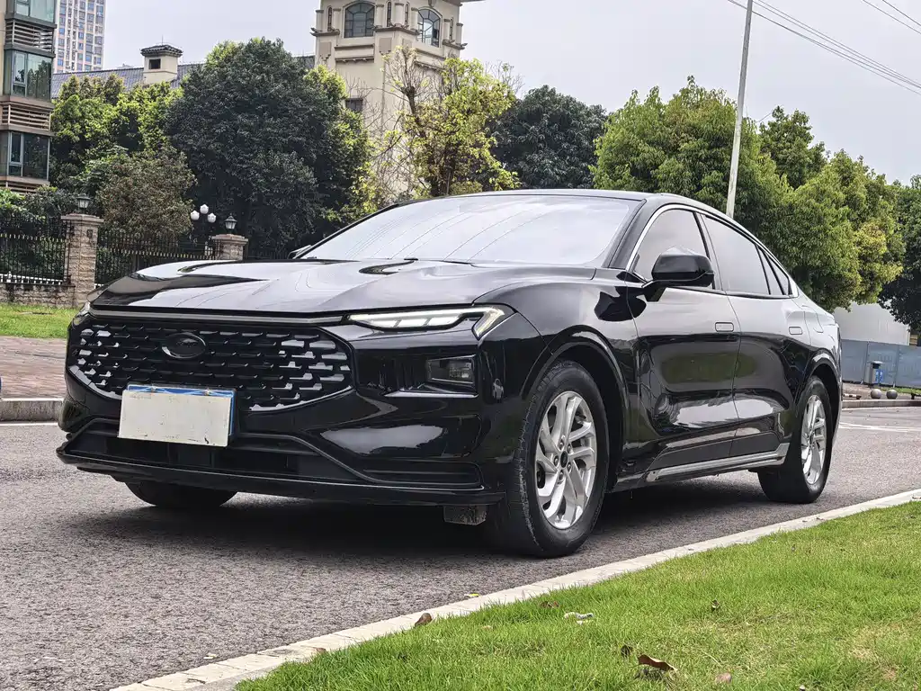 Mondeo 2023 EcoBoost 180 Luxury купить на сайте DeffCars