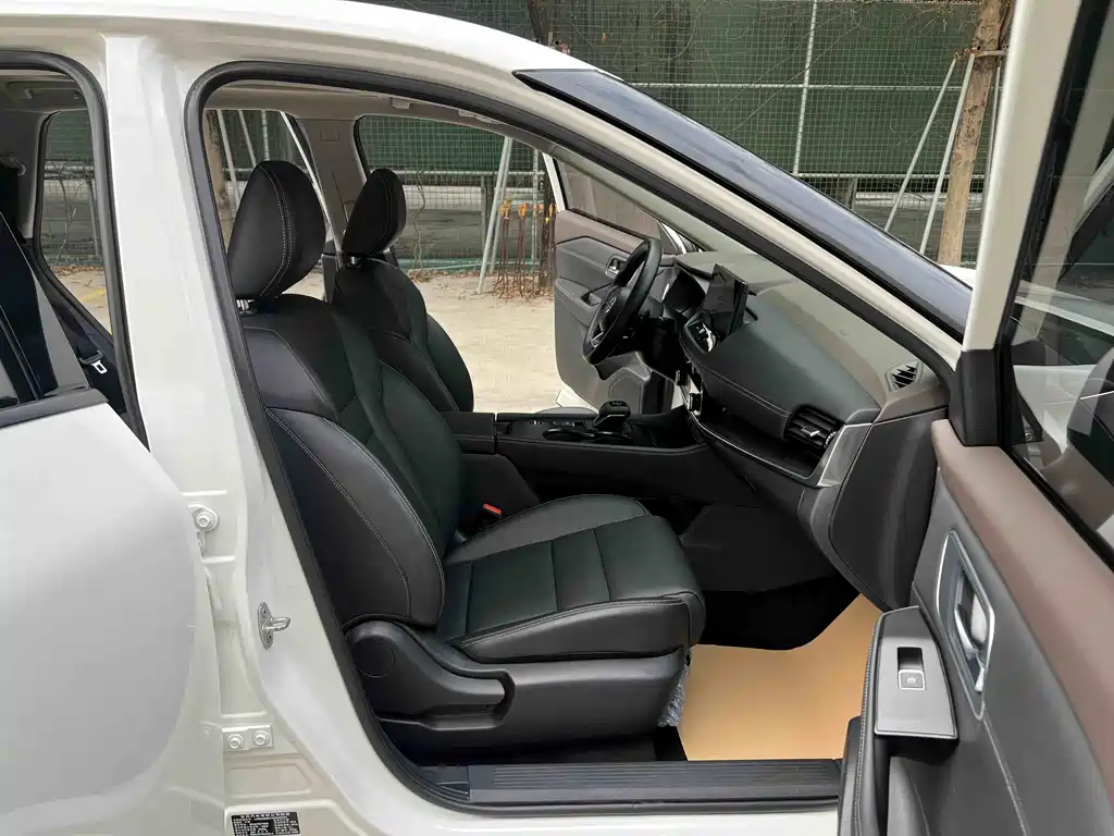 X-Trail 2021 VC-Turbo 300 CVT 2WD Deluxe Edition купить на сайте DeffCars