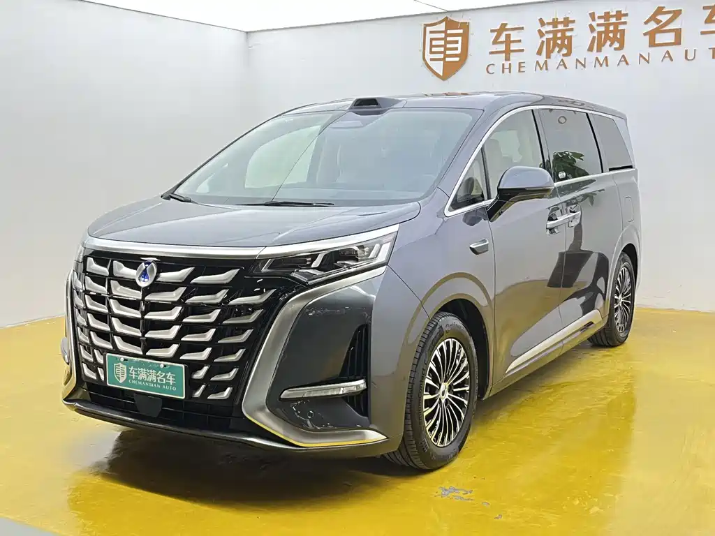Denza D9 2025 DM-i smart driving version 1020 four-wheel drive flagship model купить на сайте DeffCars