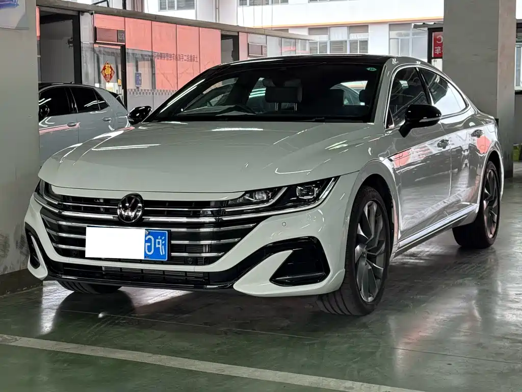 FAW-Volkswagen CC 2024 380TSI eye-catching version купить на сайте DeffCars