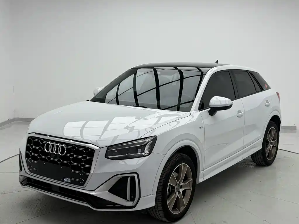 Audi Q2L 2022款 35 TFSI 时尚动感型 купить на сайте DeffCars