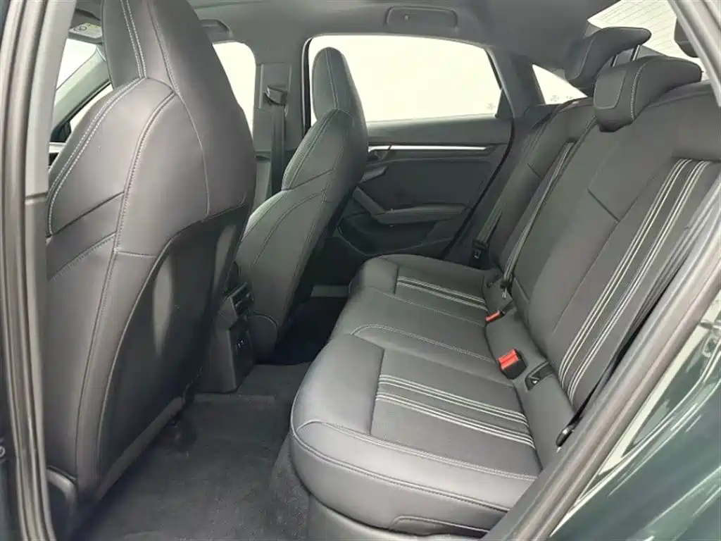 Audi A3 2021 A3L Limousine 35 TFSI Fashionable and Sporty купить на сайте DeffCars