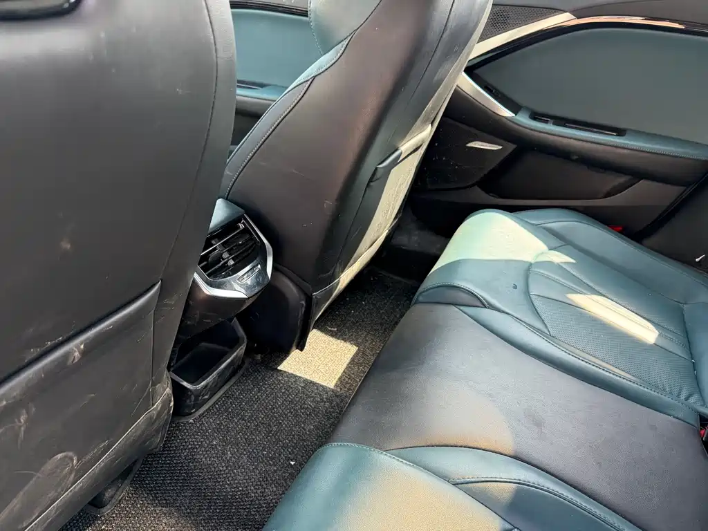 MG7 2023 2.0T automatic Trophy+ engine version купить на сайте DeffCars