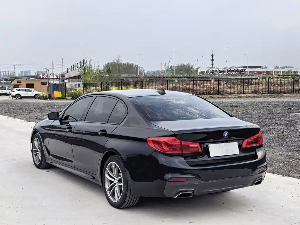 BMW 5 Series 2019 525Li M Sports Package купить на сайте DeffCars