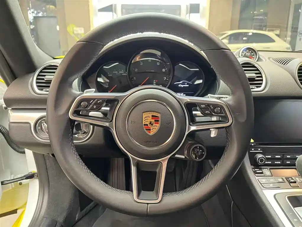 Porsche 718 2018 Cayman 2.0T купить на сайте DeffCars