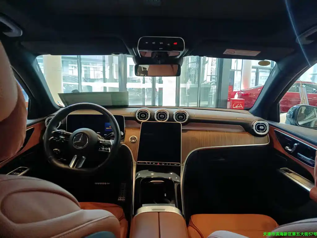 Mercedes-Benz GLC New Energy 2025 350 e L 4MATIC Collector's Edition купить на сайте DeffCars