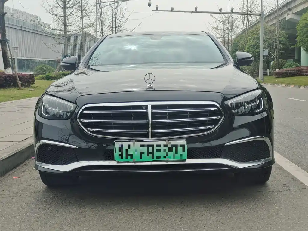 Mercedes-Benz E-Class New Energy 2022 E 350 e L plug-in hybrid sedan купить на сайте DeffCars