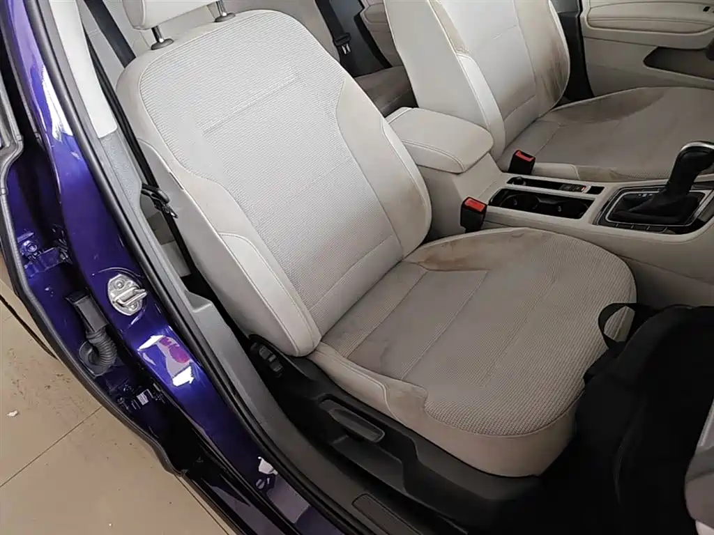 Golf 2018 1.6L automatic comfort type купить на сайте DeffCars