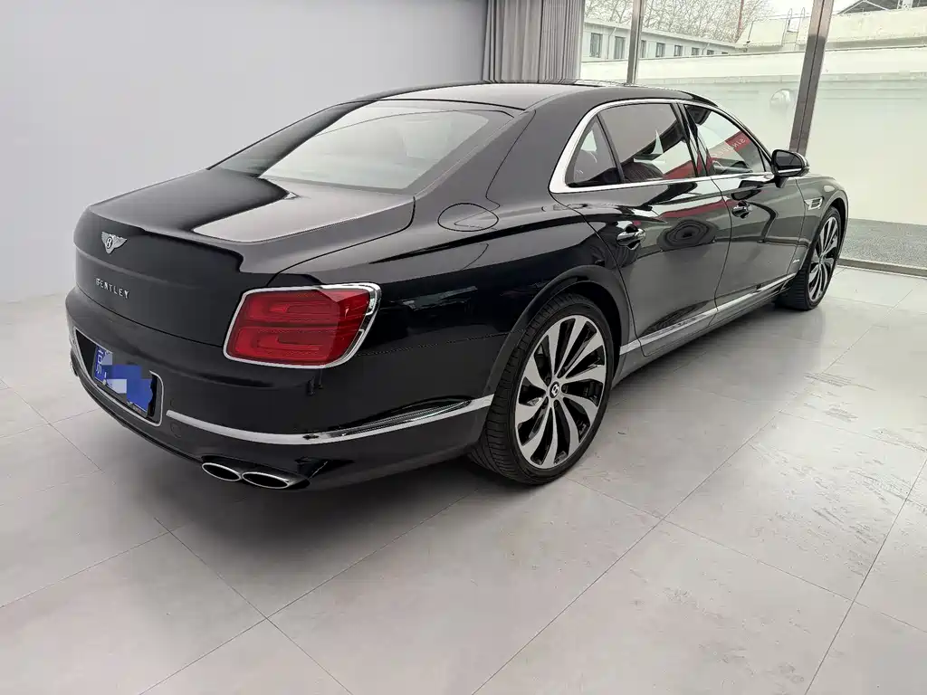Flying Spur 2023 4.0T V8 Yadu Edition купить на сайте DeffCars