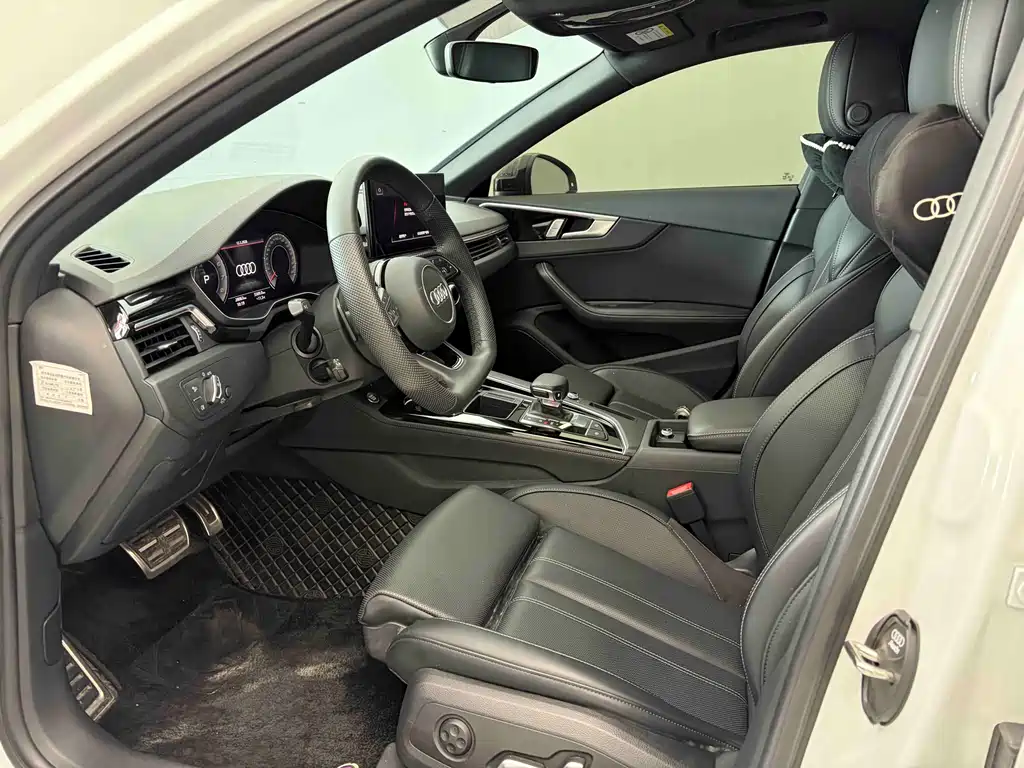 Audi A4L 2024 40 TFSI luxury and dynamic model купить на сайте DeffCars