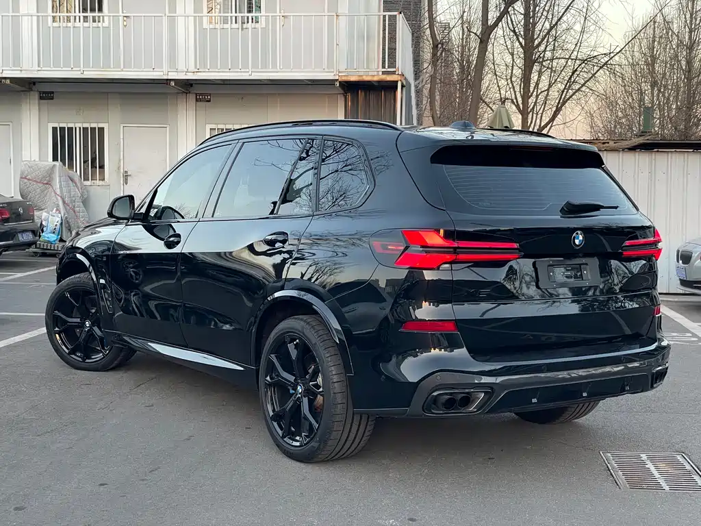 BMW X5 2023 xDrive 30Li Exclusive M Sports Night Package купить на сайте DeffCars