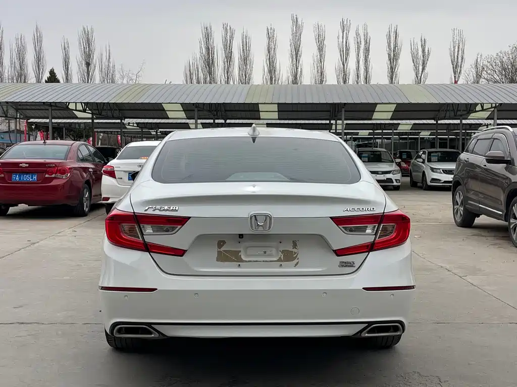 Accord 2018 260TURBO Deluxe Edition National V купить на сайте DeffCars