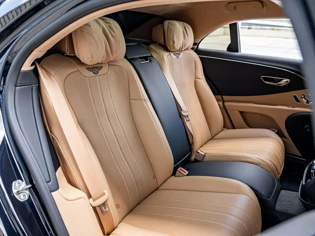 Flying Spur 2022 4.0T V8 Standard Edition купить на сайте DeffCars