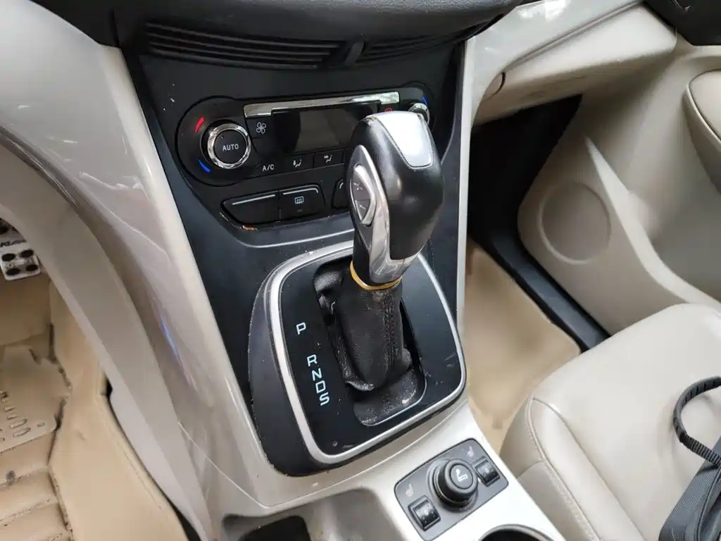 Escape 2013 1.6L GTDi four-wheel drive elite model купить на сайте DeffCars