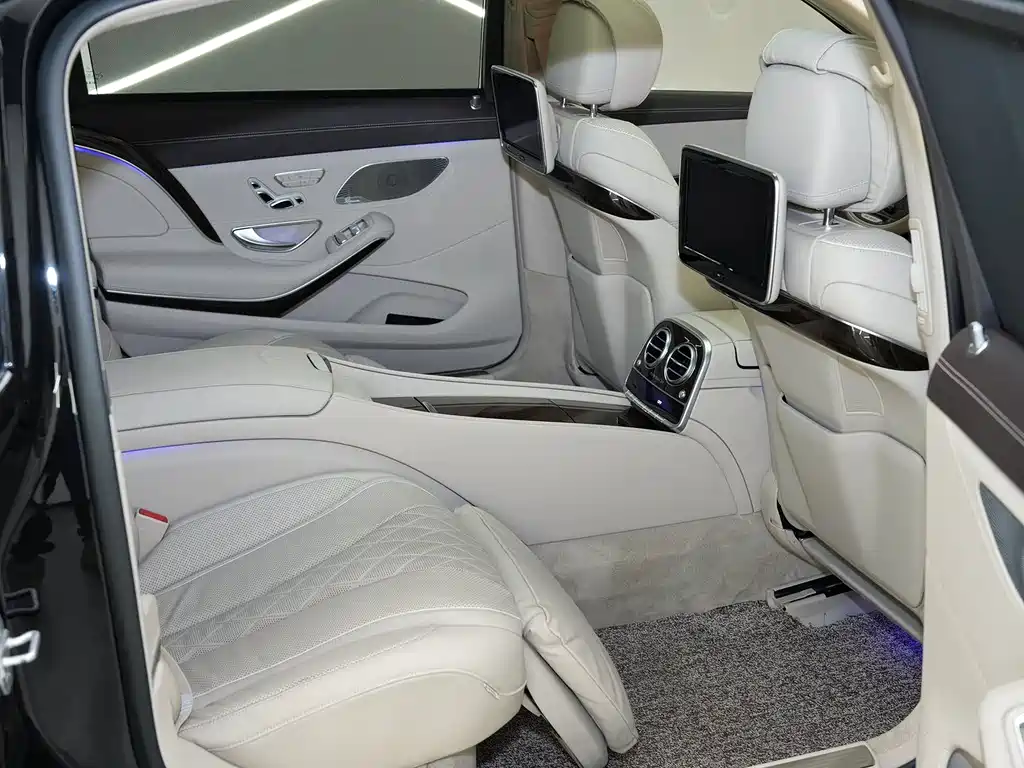 Maybach S-Class 2017 S 500 4MATIC купить на сайте DeffCars
