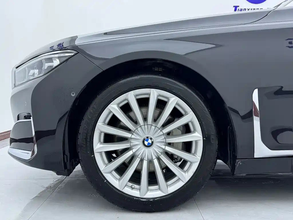 BMW 7 Series 2021 730Li Luxury Package купить на сайте DeffCars