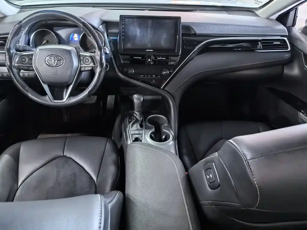 Camry 2022 2.0S Knight Edition купить на сайте DeffCars