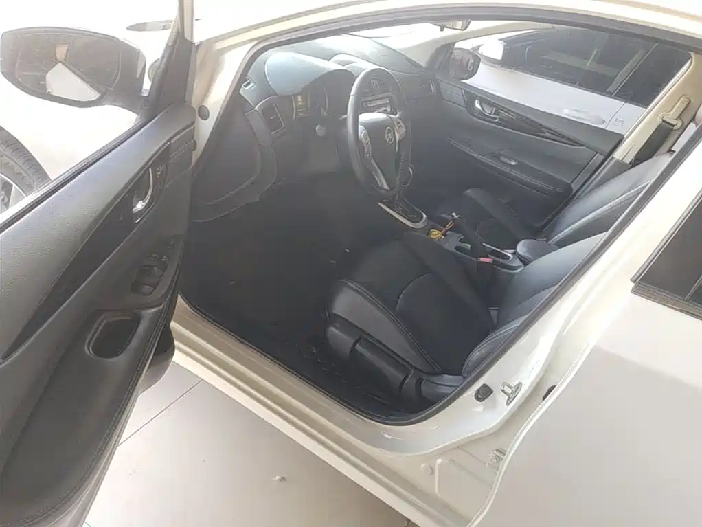 Tiida 2021 1.6L CVT Smart Travel Edition купить на сайте DeffCars