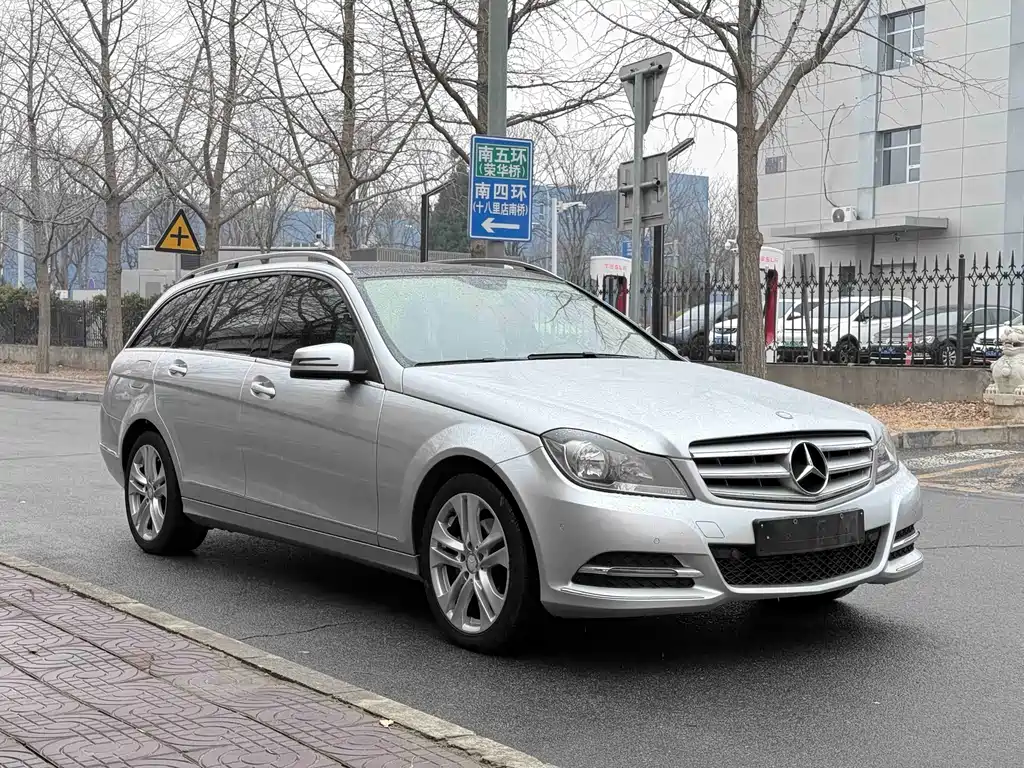 Mercedes-Benz C-Class (Imported) 2011 C 200 Fashion Travel Edition купить на сайте DeffCars